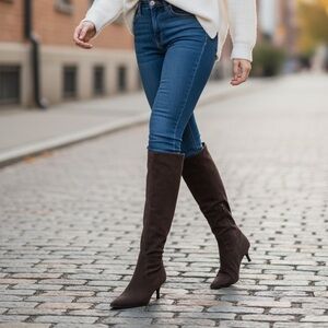 Mascaro Brown Suede pull on Kitten heel boots Size EU 38 /uS 7.5 EUC